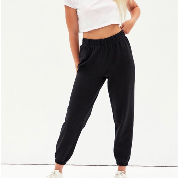PacSun Women’s Classic Black Sweatpants - Picture 8 of 9